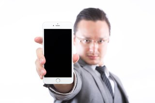 iphone ビジネスマン.jpg